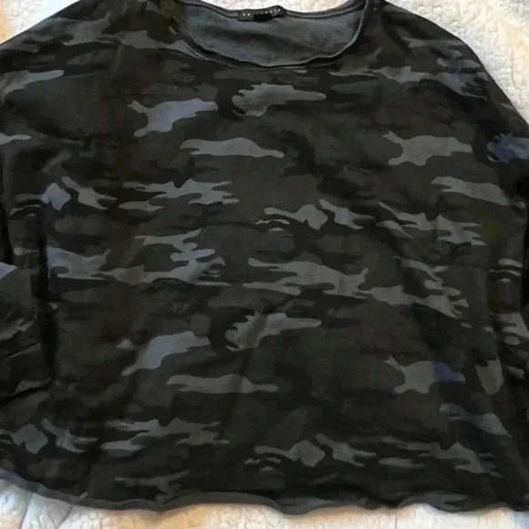 Sanctuary Perfect Cotton Sweatshirt -Earth Camo 2x - Picture 2 of 4
